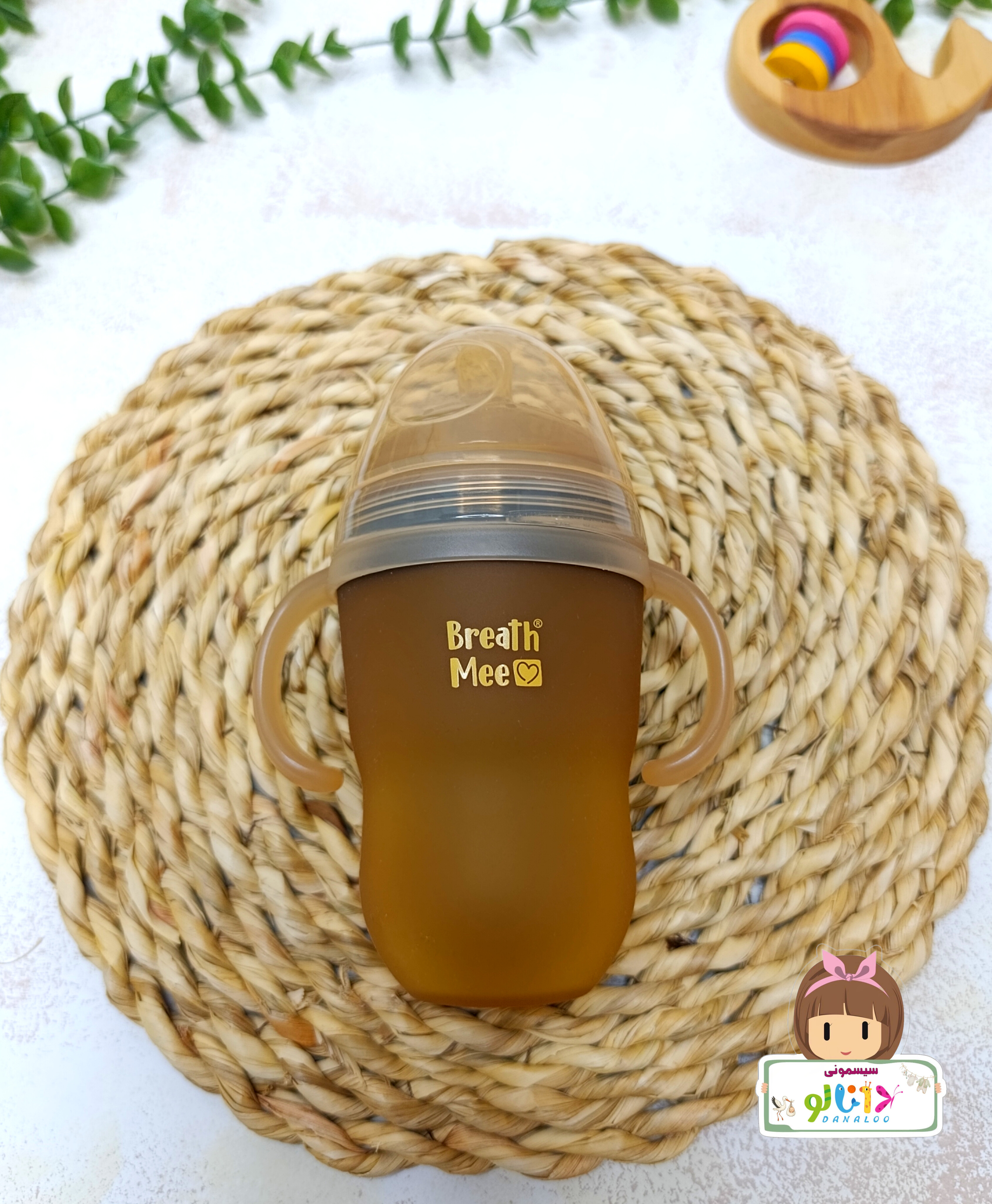 شیشه شیر سیلیکونی برث می (Breath Mee) ظرفیت 240 میلی‌لیتر