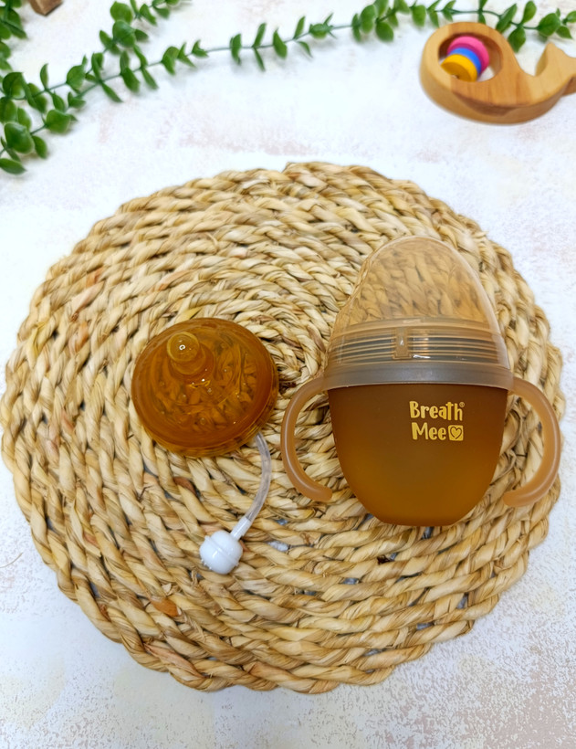 شیشه شیر سیلیکونی برث می (Breath Mee) ظرفیت 150 میلیلیتر